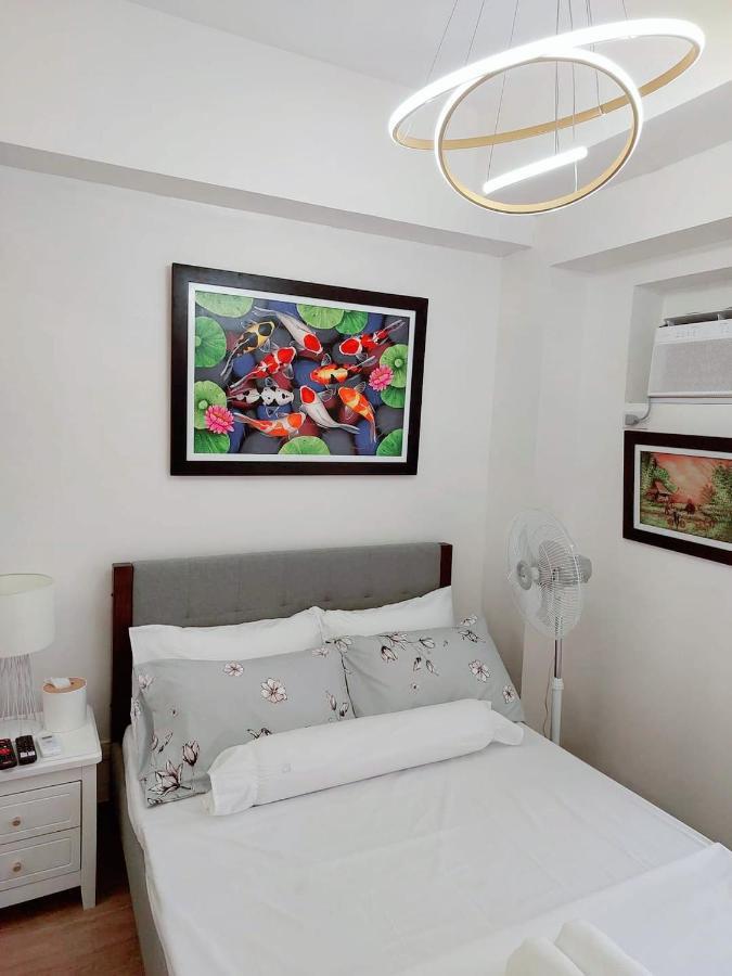 Infina Towers Project 4 Aurora Boulevard Quezon City Manila Exterior foto